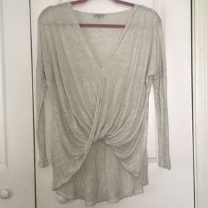 High Low style top with knotted detailing size M